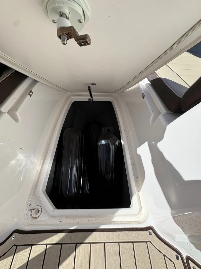 Slide: The Image of Yamaha 255 FSH Sport E 2022 - 24