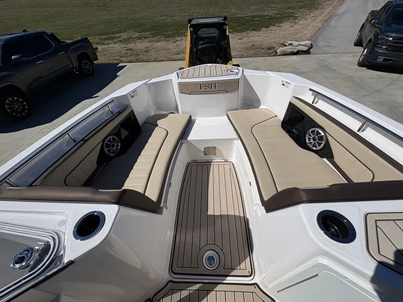 Slide: The Image of Yamaha 255 FSH Sport E 2022 - 27