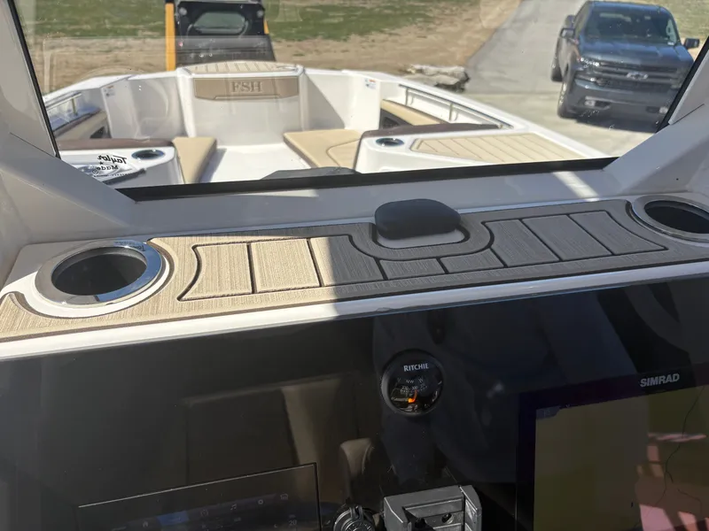 Slide: The Image of Yamaha 255 FSH Sport E 2022 - 47