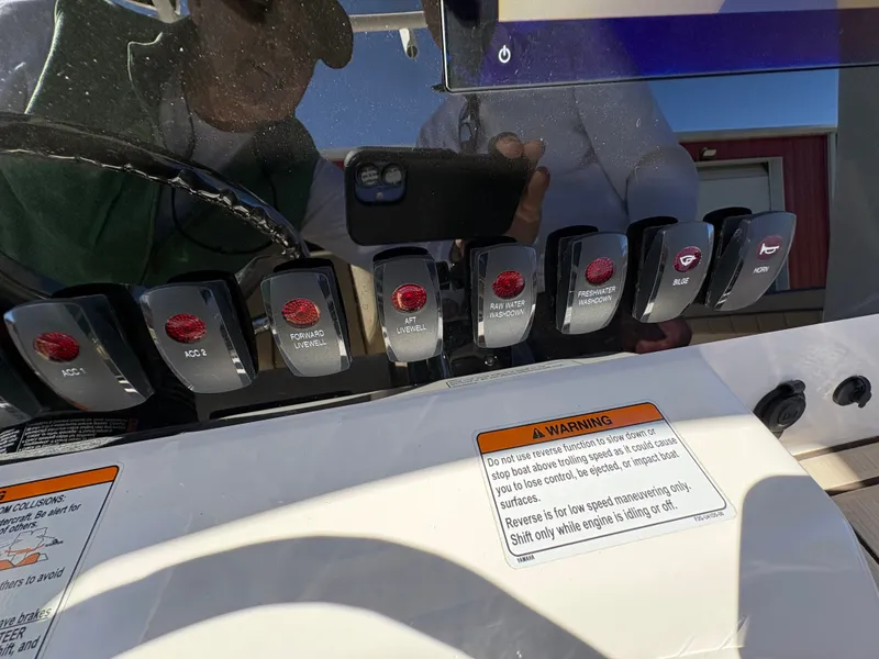 Slide: The Image of Yamaha 255 FSH Sport E 2022 - 48