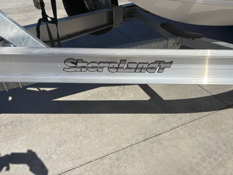 Slide: The Image of Yamaha 255 FSH Sport E 2022 - 6