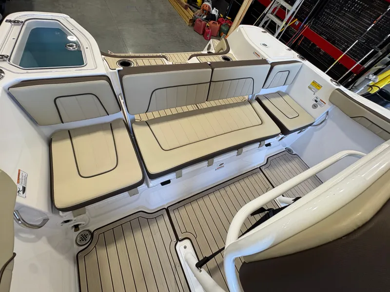 Slide: The Image of Yamaha 255 FSH Sport E 2022 - 66