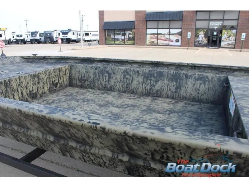 Slide: The Image of Grizzly 1754 Utility 2026 - 9