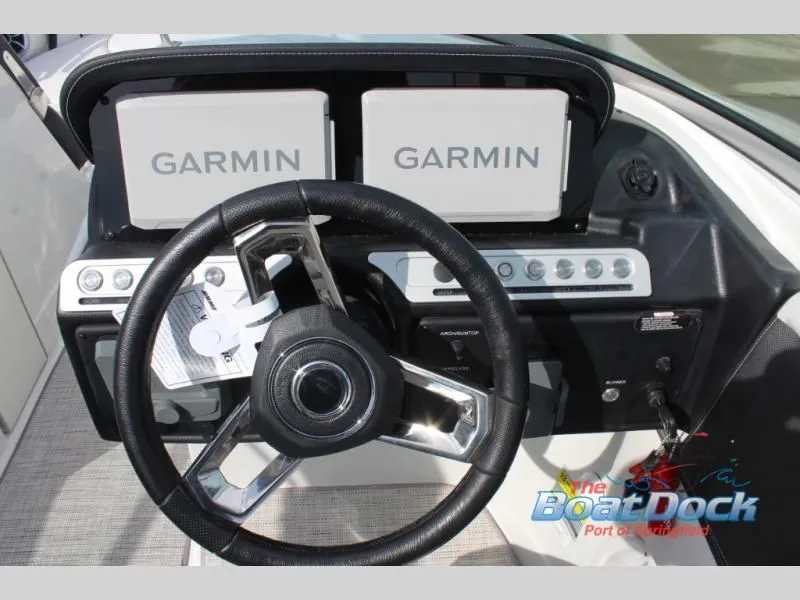 Slide: The Image of Eclipse E255 2026 - 21