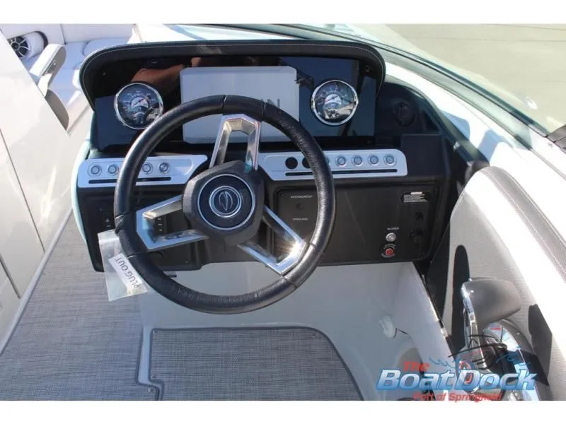 Slide: The Image of Eclipse E255 2024 - 22