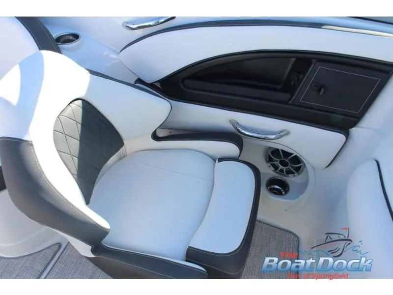 Slide: The Image of Eclipse E255 2024 - 24