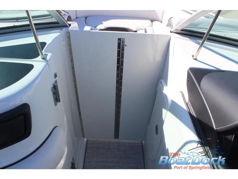 Slide: The Image of Eclipse E255 2024 - 29