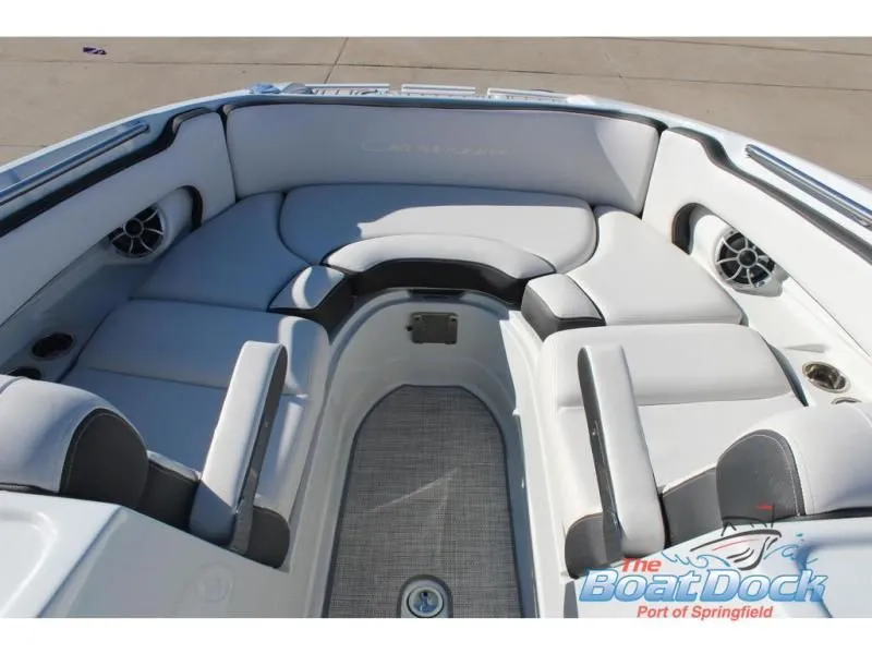 Slide: The Image of Eclipse E255 2024 - 30