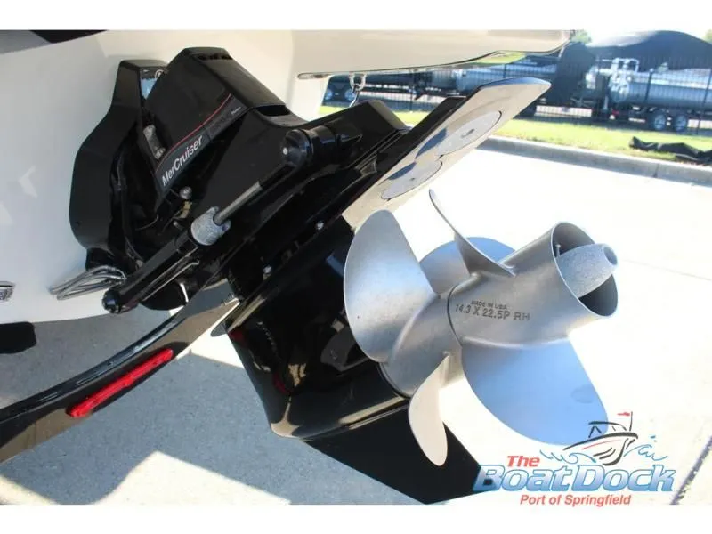 Slide: The Image of Eclipse E255 2024 - 42