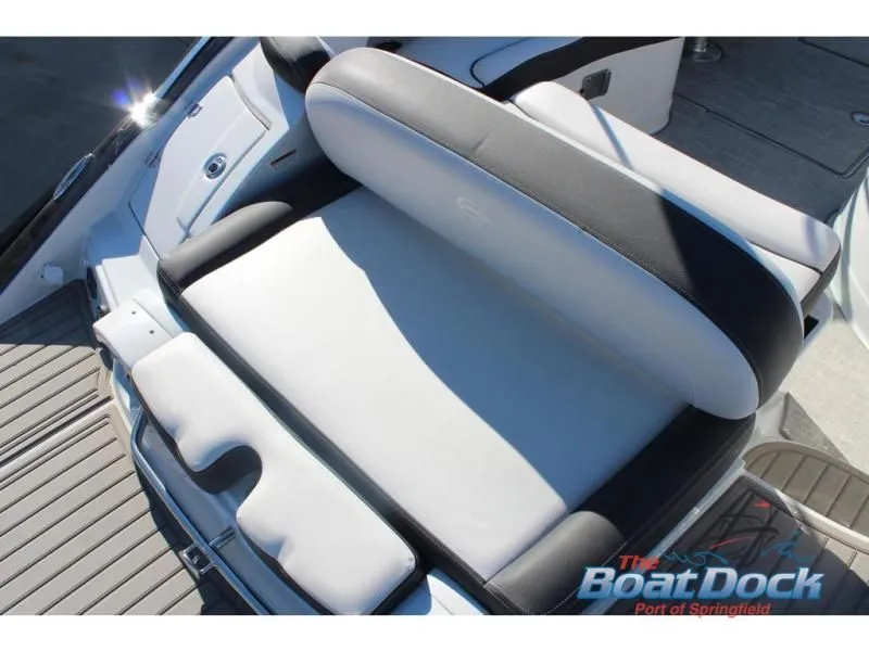 Slide: The Image of Eclipse E255 E255 2024 - 11