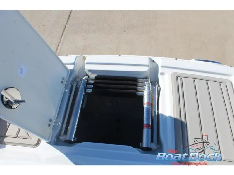 Slide: The Image of Eclipse E255 E255 2024 - 36