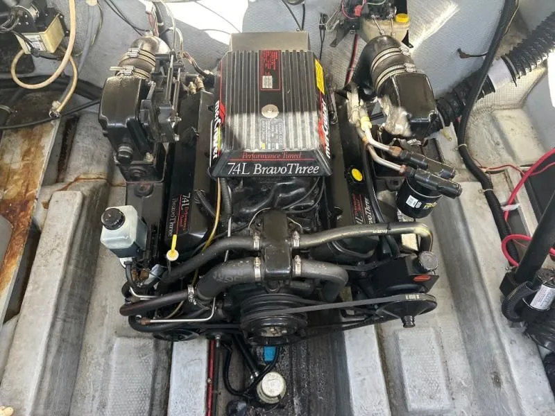 Slide: The Image of Regal 272 Regal 1995 - 16