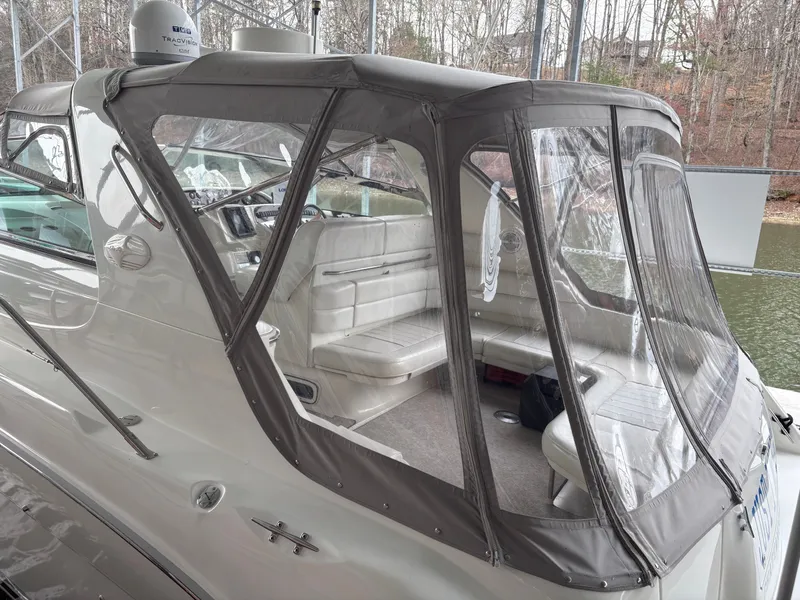 Slide: The Image of 1995 Sea Ray Sundancer 370 with canopy, interior cockpit view. - 3