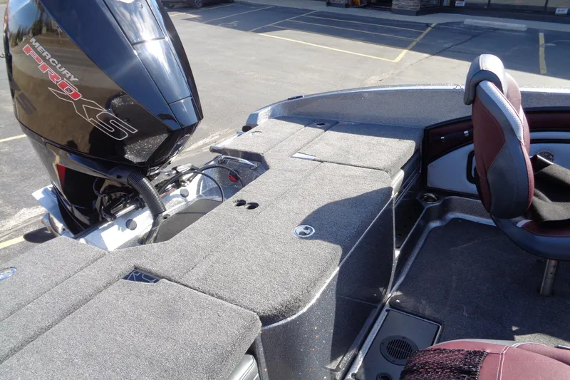 Slide: The Image of 2026 Ranger 1850MS Reata boat interior with Mercury Pro XS engine, featuring spacious seating and storage. - 15