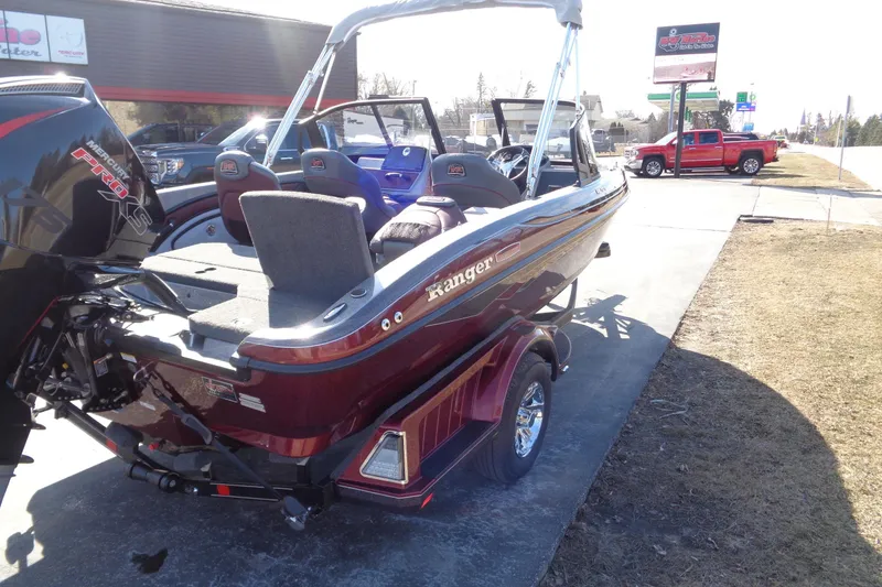 Slide: The Image of 2026 Ranger 1850MS Reata boat with Mercury Pro XS engine on display. - 22