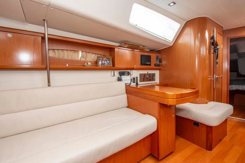 Slide: The Image of Beneteau 49 2009 - 20