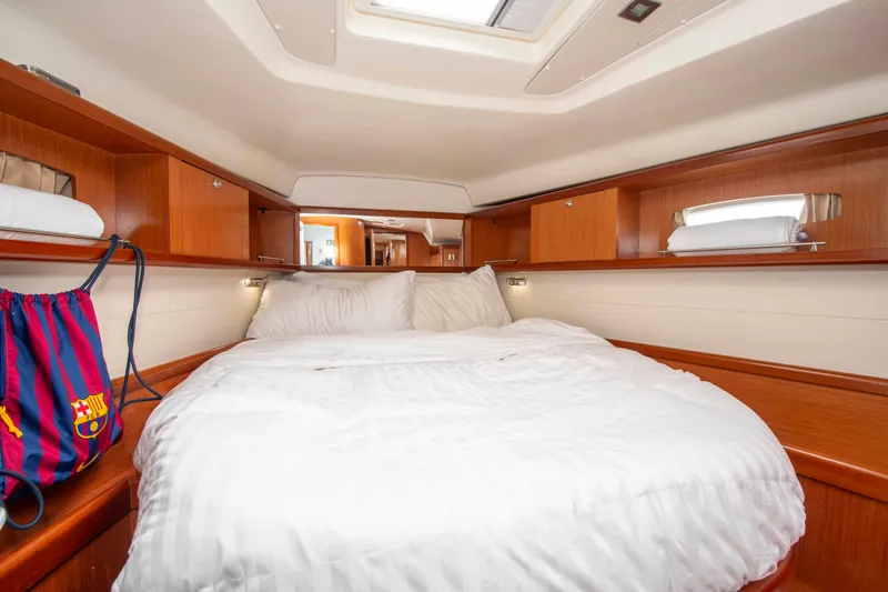 Slide: The Image of Beneteau 49 2009 - 22