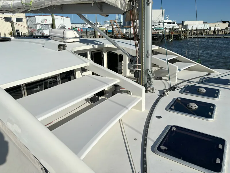 Slide: The Image of Dix Harvey dh550 2016 - 6