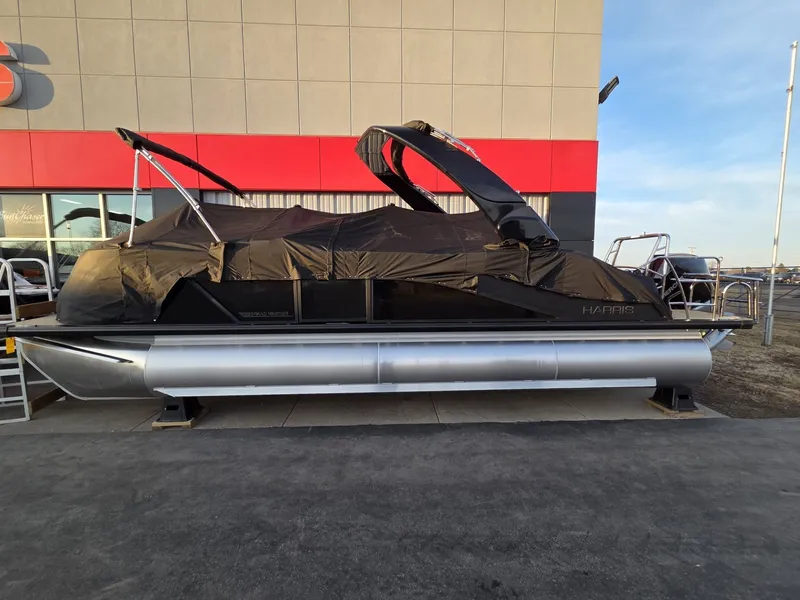 Slide: The Image of Harris GRAND MARINER 230 SLDH 2026 - 11