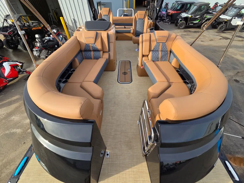 Slide: The Image of Harris GRAND MARINER 230 SLDH 2026 - 13