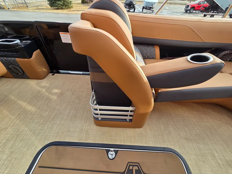 Slide: The Image of Harris GRAND MARINER 230 SLDH 2026 - 21