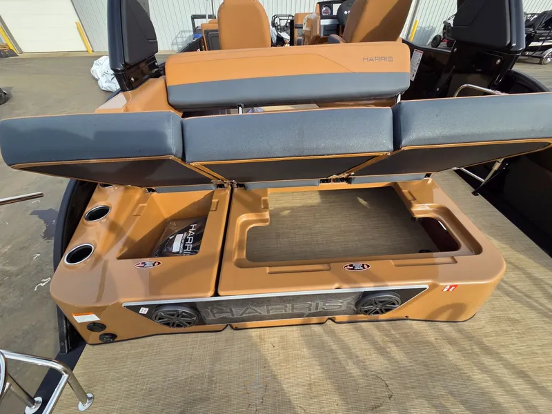 Slide: The Image of Harris GRAND MARINER 230 SLDH 2026 - 40