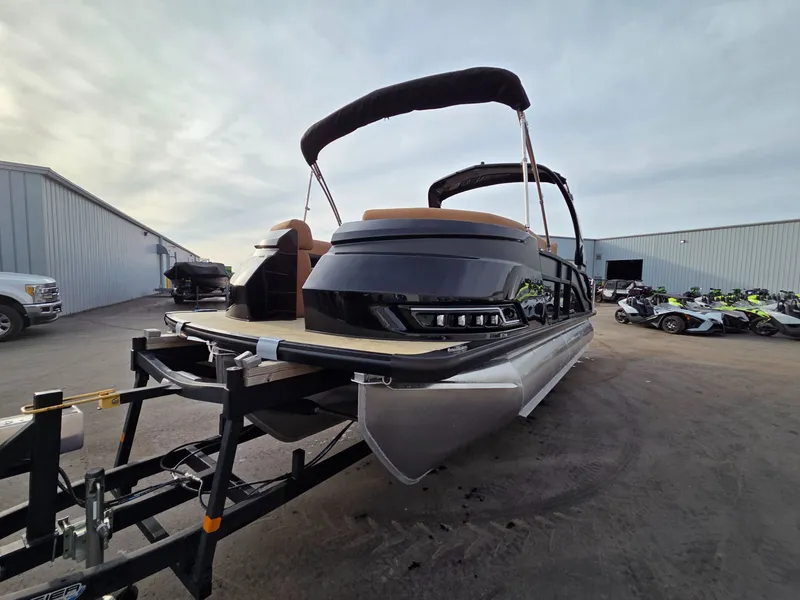 Slide: The Image of Harris GRAND MARINER 230 SLDH 2026 - 5