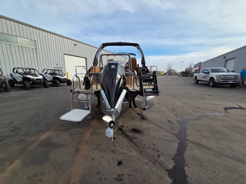 Slide: The Image of Harris GRAND MARINER 230 SLDH 2026 - 7