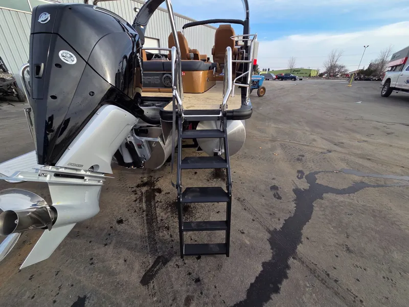 Slide: The Image of Harris GRAND MARINER 230 SLDH 2026 - 8