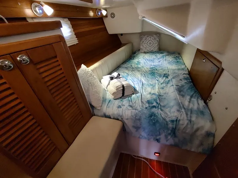 Slide: The Image of Catalina 42 MkII 2008 - 108