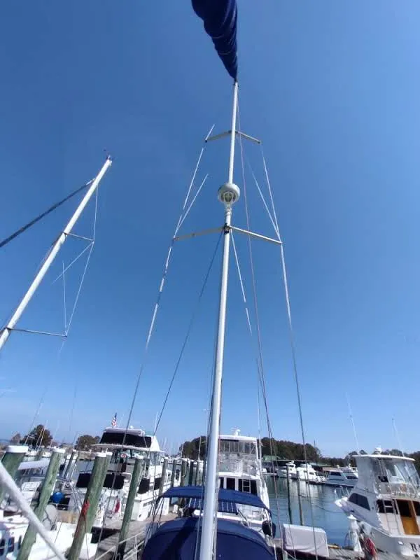 Slide: The Image of Catalina 42 MkII 2008 - 12