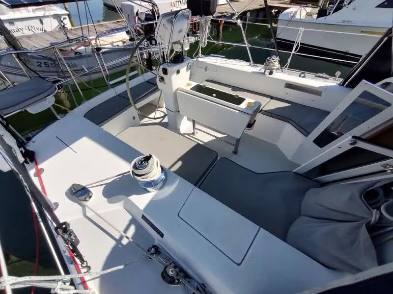 Slide: The Image of Catalina 42 MkII 2008 - 20