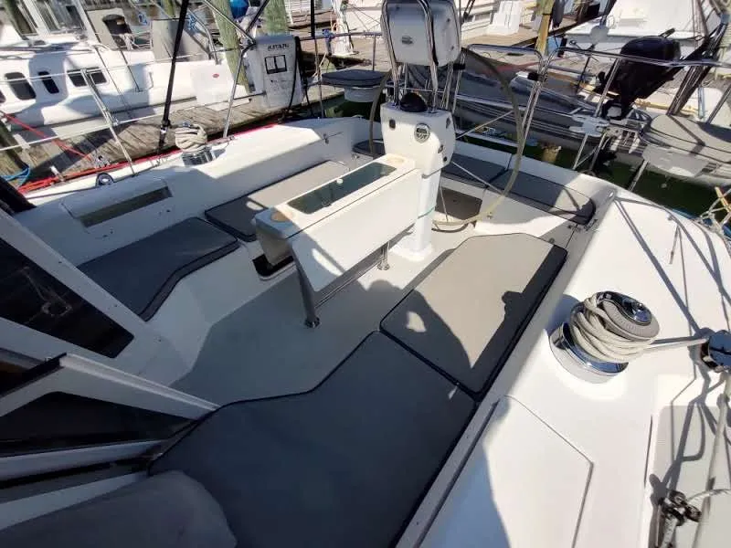 Slide: The Image of Catalina 42 MkII 2008 - 21