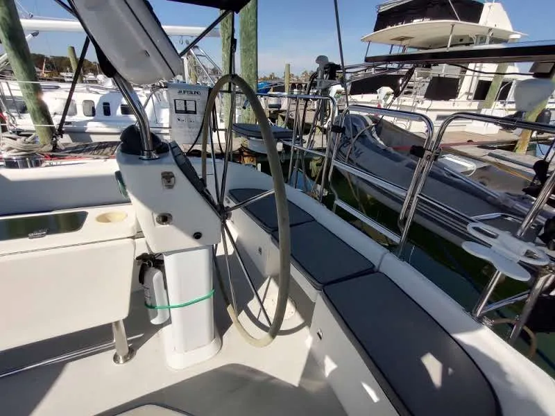 Slide: The Image of Catalina 42 MkII 2008 - 23