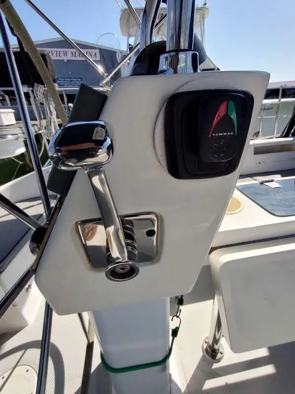 Slide: The Image of Catalina 42 MkII 2008 - 30