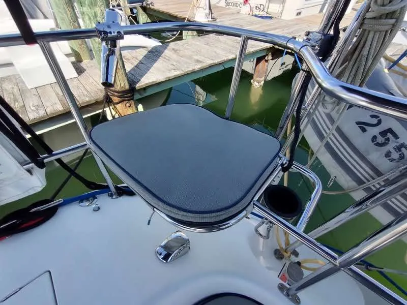 Slide: The Image of Catalina 42 MkII 2008 - 31