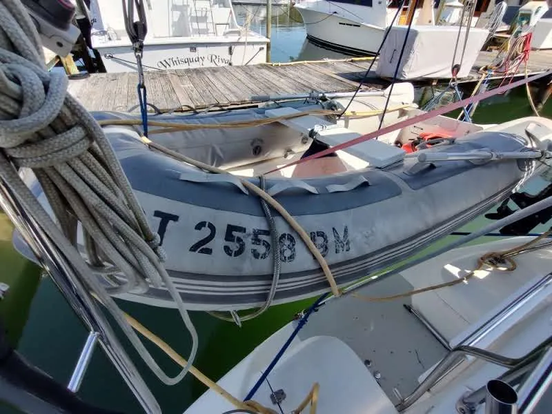 Slide: The Image of Catalina 42 MkII 2008 - 34