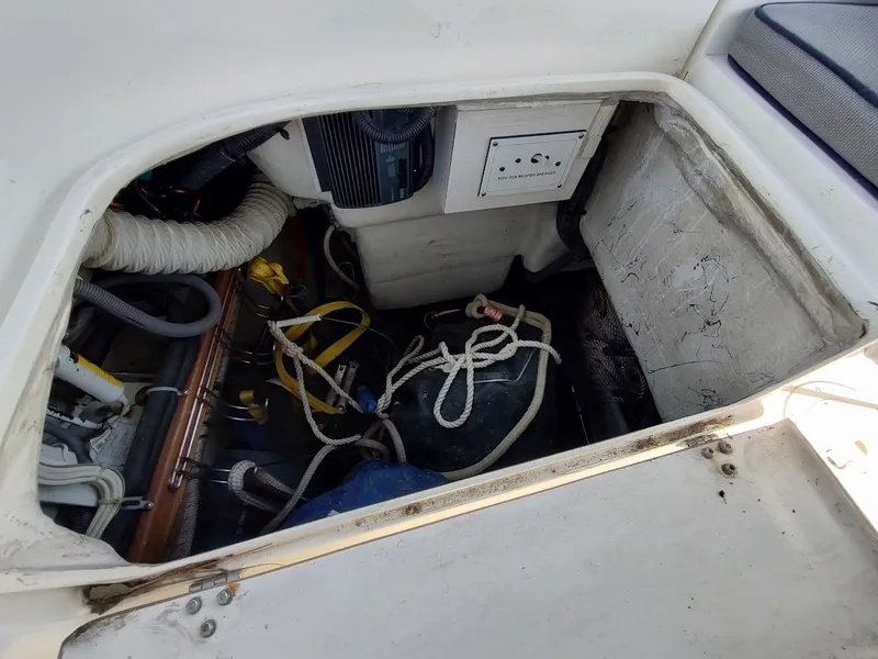 Slide: The Image of Catalina 42 MkII 2008 - 43