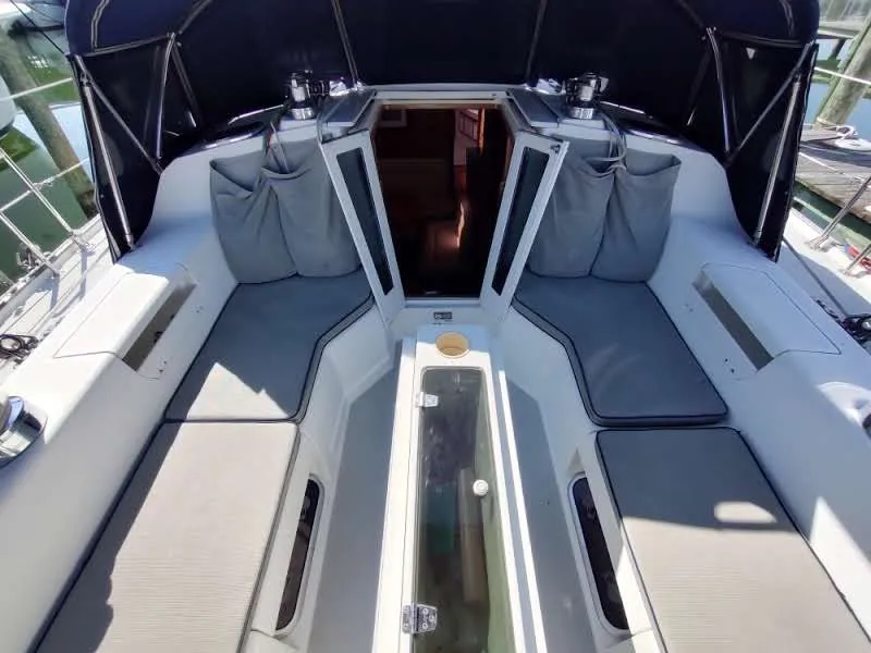 Slide: The Image of Catalina 42 MkII 2008 - 48