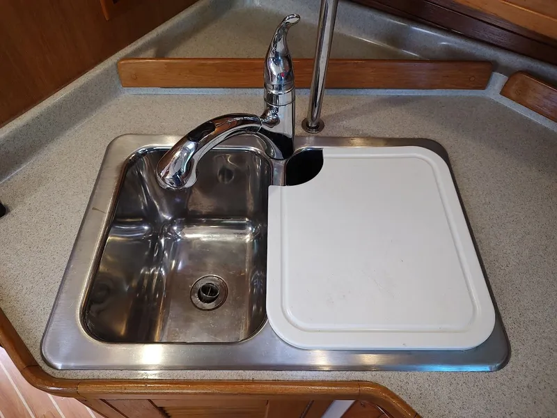 Slide: The Image of Catalina 42 MkII 2008 - 52