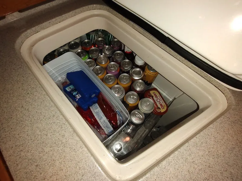 Slide: The Image of Catalina 42 MkII 2008 - 57