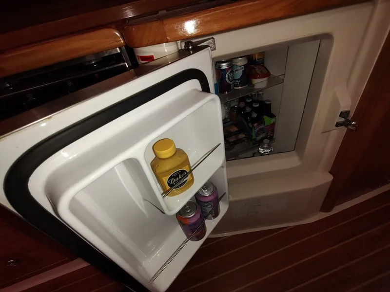 Slide: The Image of Catalina 42 MkII 2008 - 59