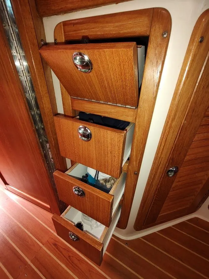 Slide: The Image of Catalina 42 MkII 2008 - 63