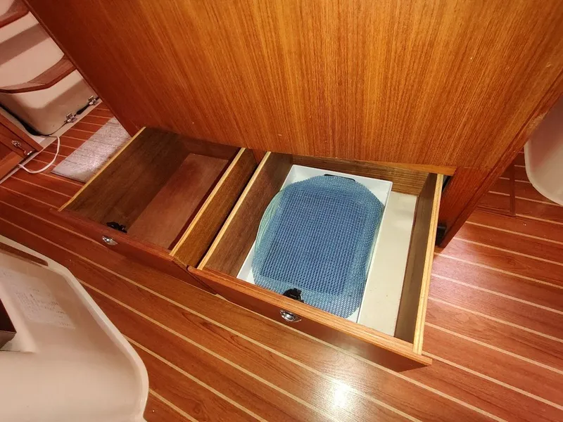 Slide: The Image of Catalina 42 MkII 2008 - 66