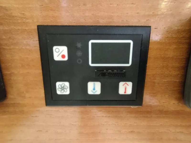 Slide: The Image of Catalina 42 MkII 2008 - 74