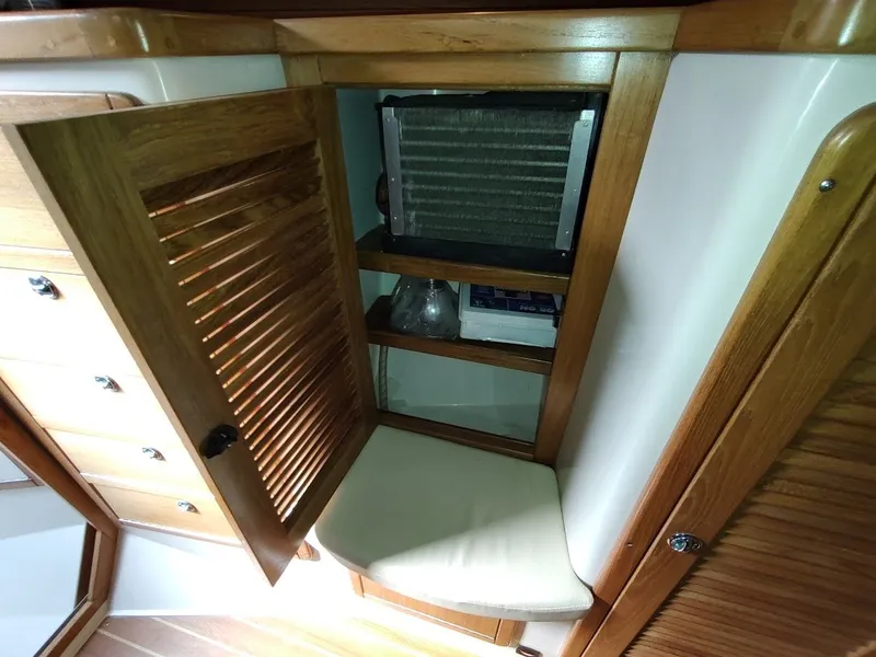 Slide: The Image of Catalina 42 MkII 2008 - 85