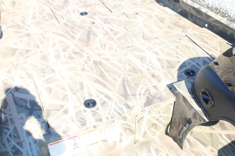 Slide: The Image of Lowe Outlet 20 2025 - 17