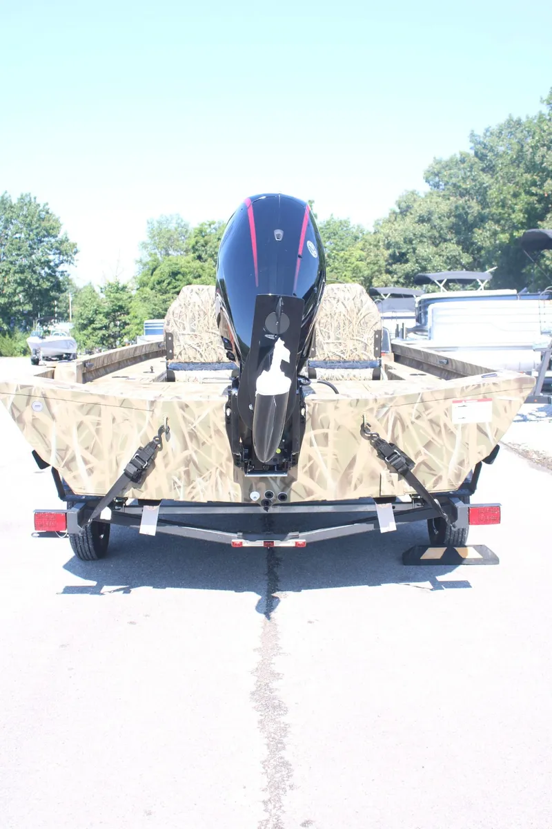 Slide: The Image of Lowe Outlet 20 2025 - 3