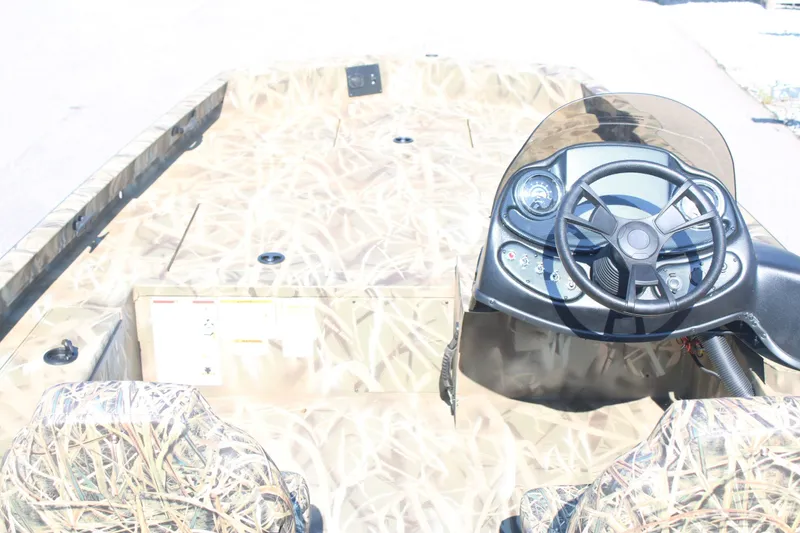 Slide: The Image of Lowe Outlet 20 2025 - 5