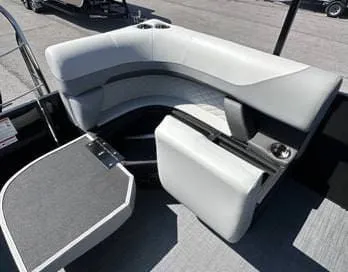 Slide: The Image of Lowe SF212 Walk Through 2025 - 14